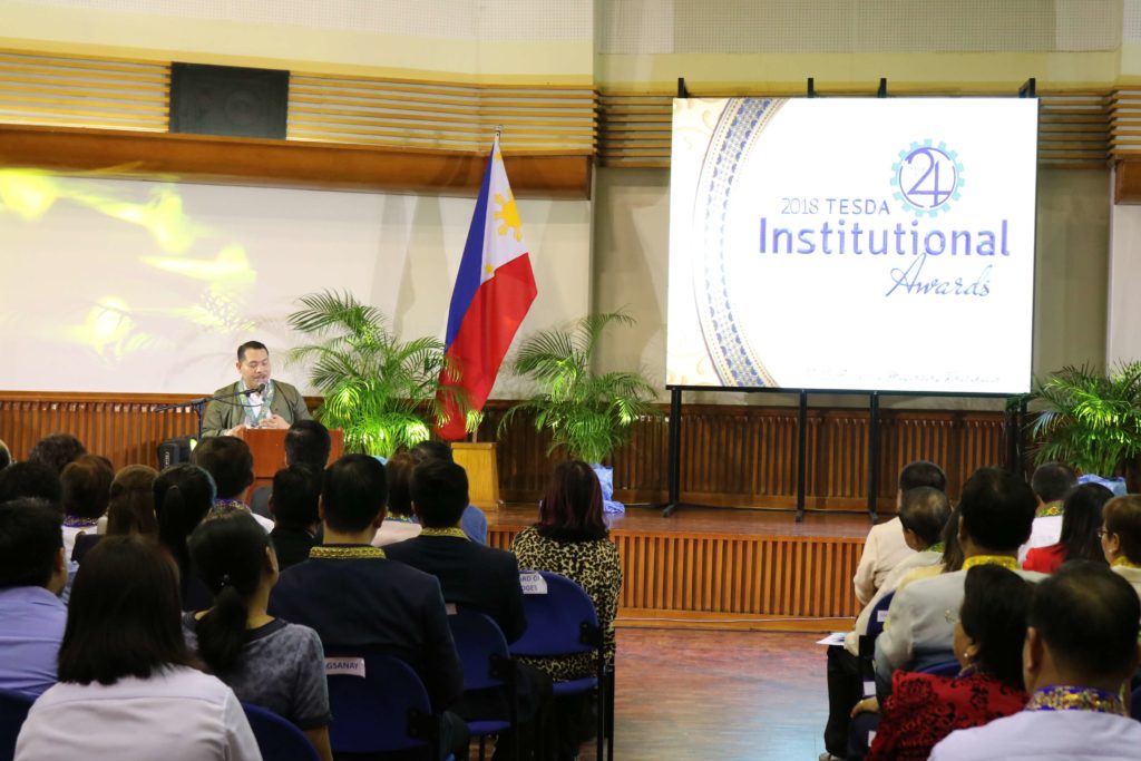 Tarlac Provincial Government Wins 2018 TESDA National Kabalikat Award