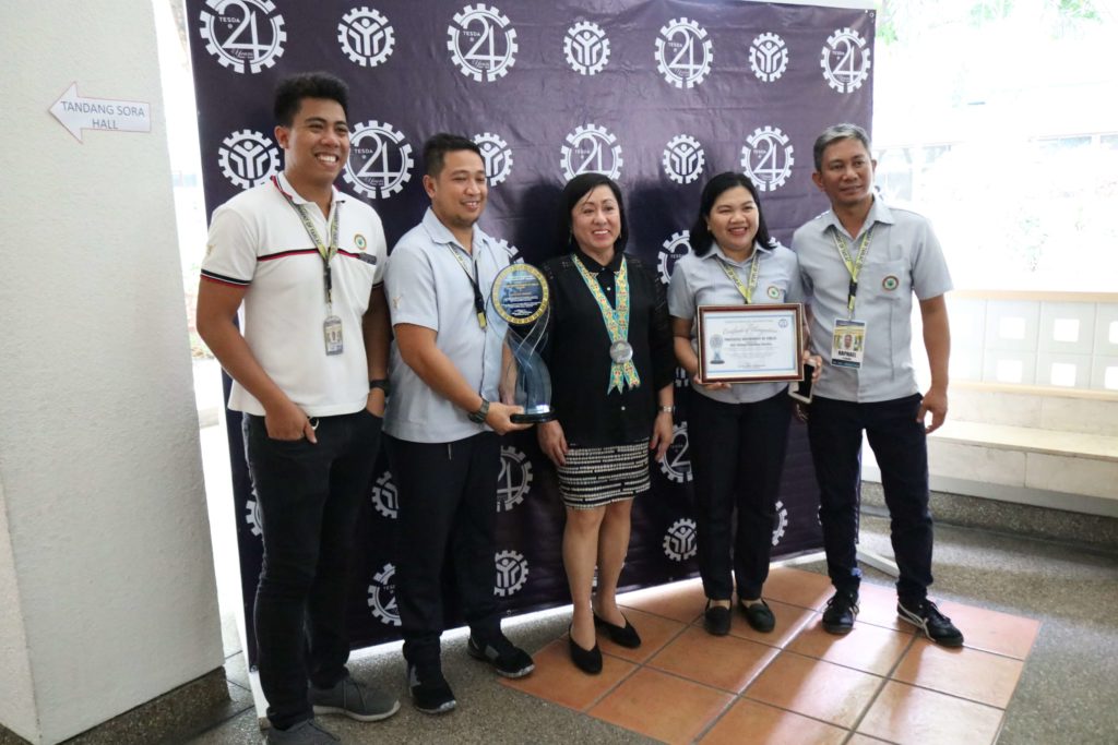 Tarlac Provincial Government Wins 2018 TESDA National Kabalikat Award
