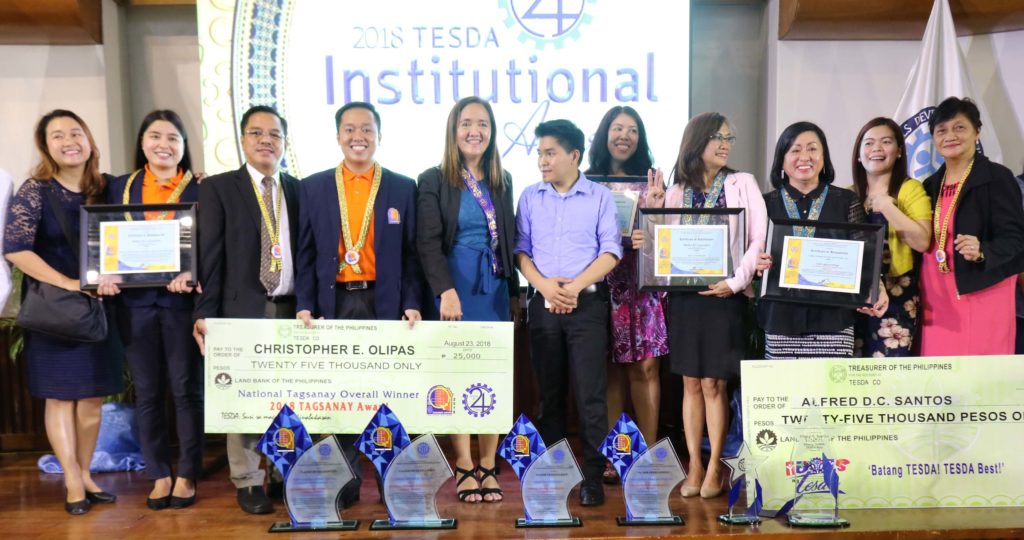 Tarlac Provincial Government Wins 2018 TESDA National Kabalikat Award